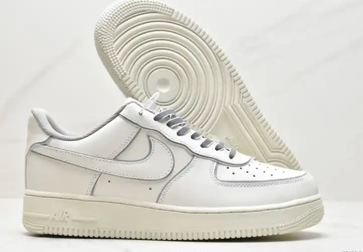 hype Nike Air Force 1