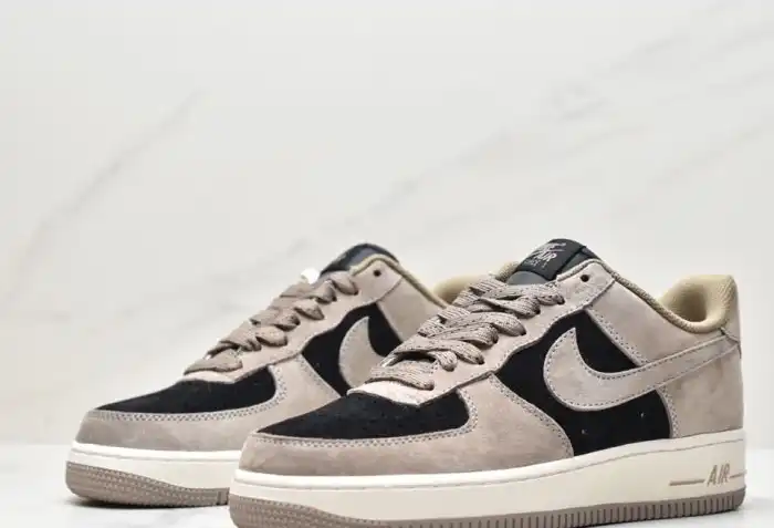 hype Nike Air Force 1