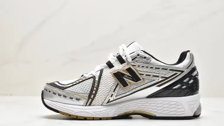 hype New Balance Sneakers