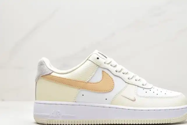 hype Nike Air Force 1