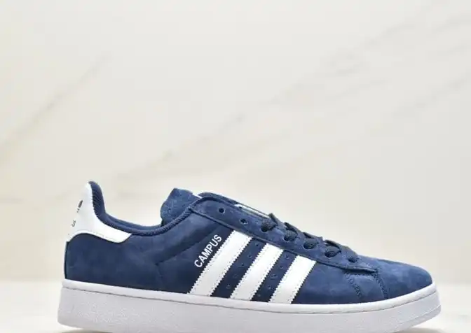 hype Adidas Sneakers