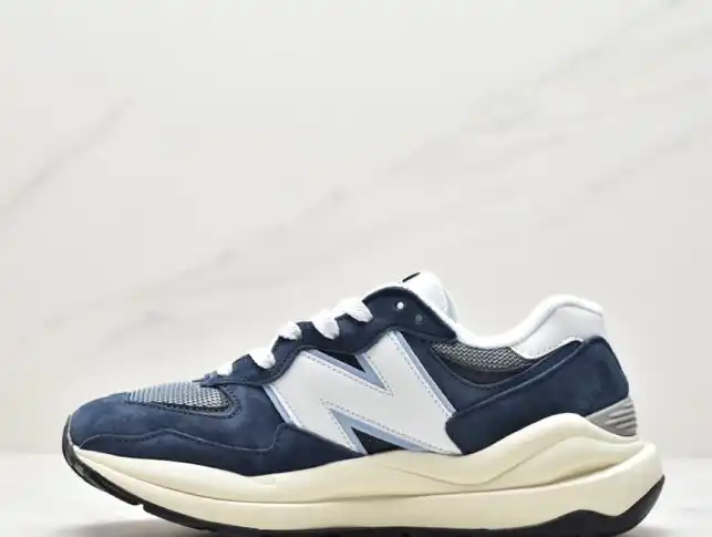 hype New Balance Sneakers