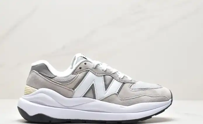 hype New Balance Sneakers