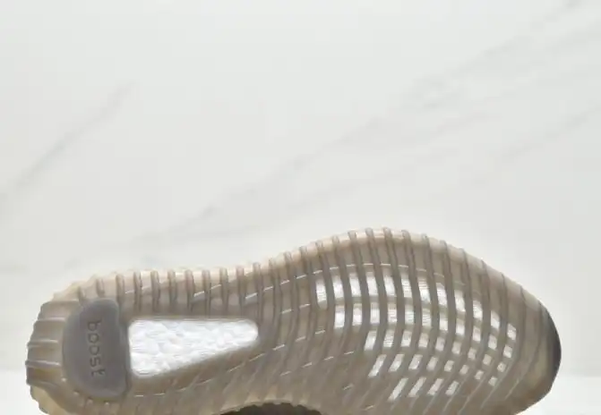 hype Adidas Yeezy Boost