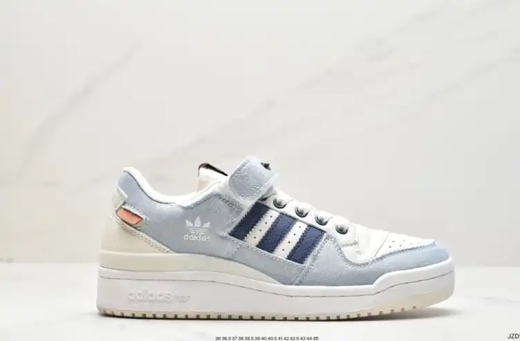 hype Adidas Sneakers