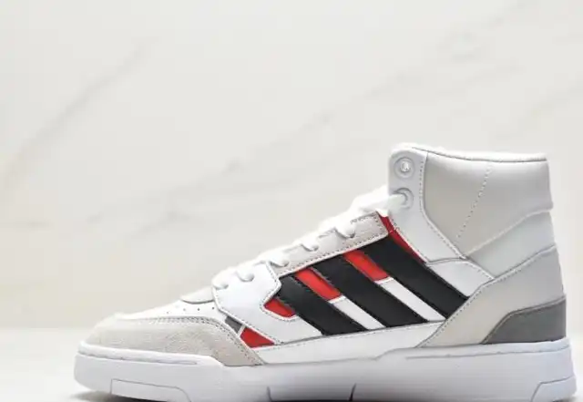 hype Adidas Sneakers