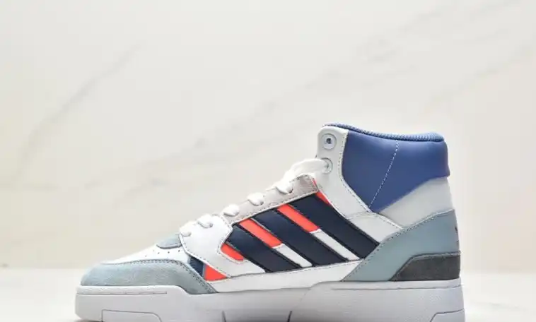 hype Adidas Sneakers