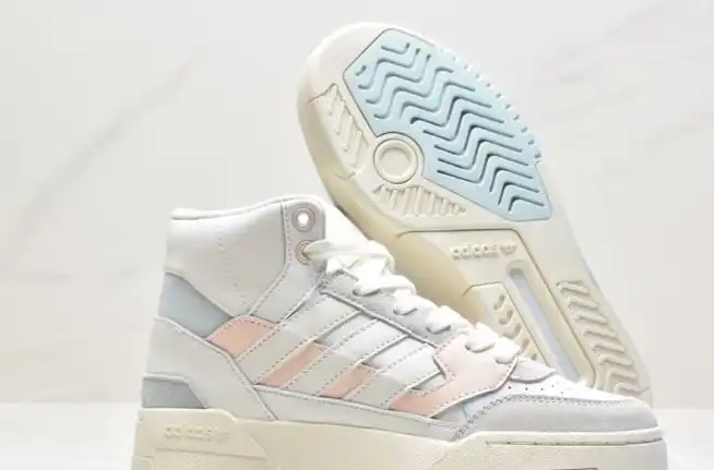 hype Adidas Sneakers