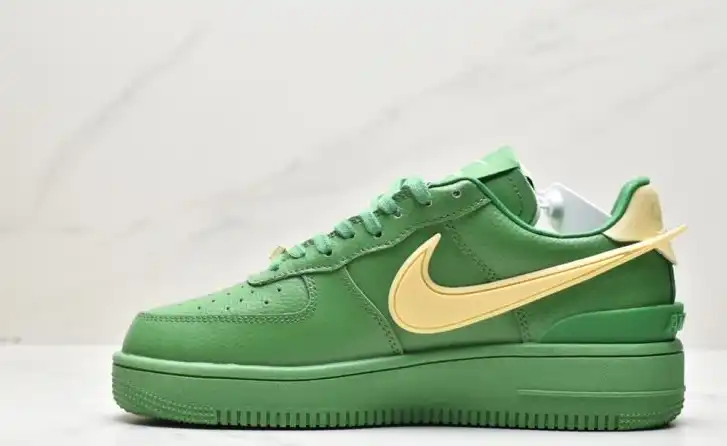 hype Nike Air Force 1