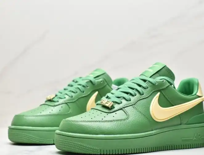 hype Nike Air Force 1