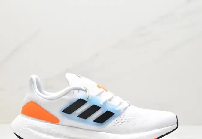 hype Adidas Sneakers