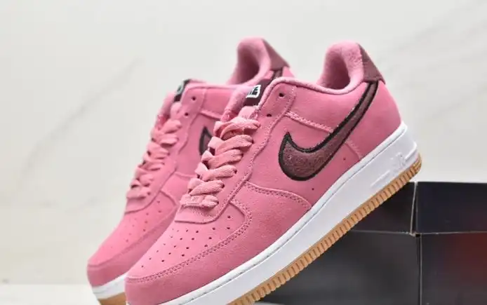 hype Nike Air Force 1