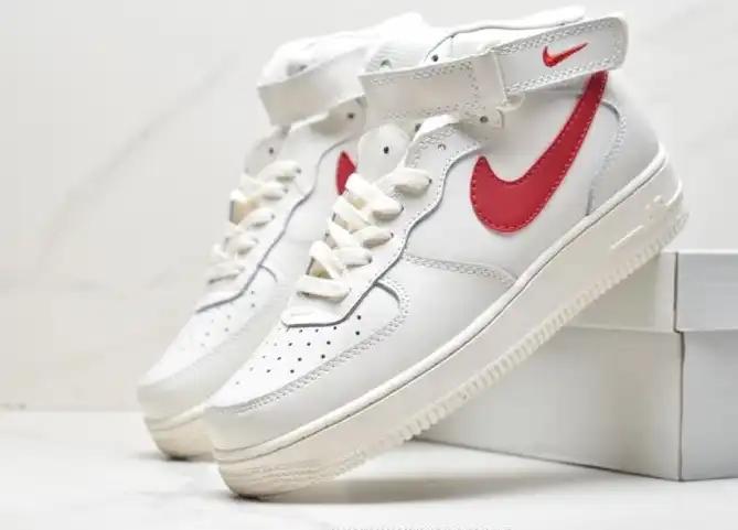 hype Nike Air Force 1