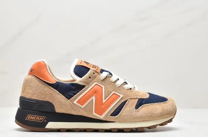 hype New Balance Sneakers