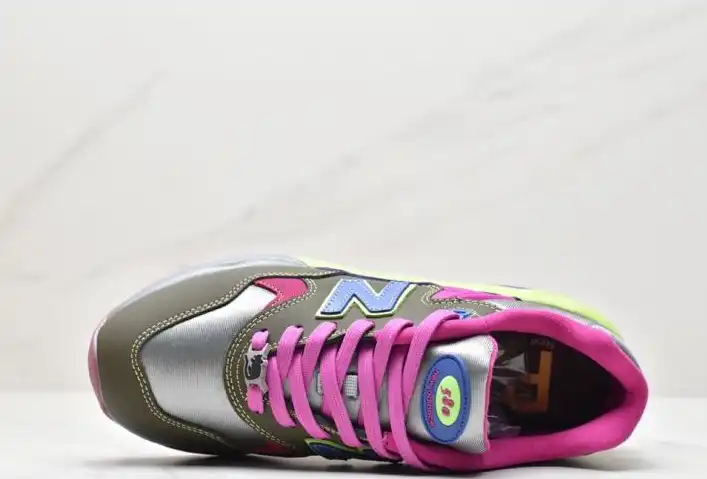 hype New Balance Sneakers