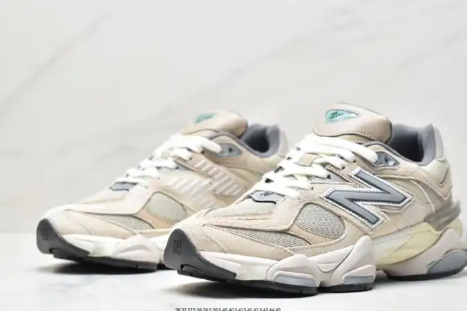 hype New Balance Sneakers