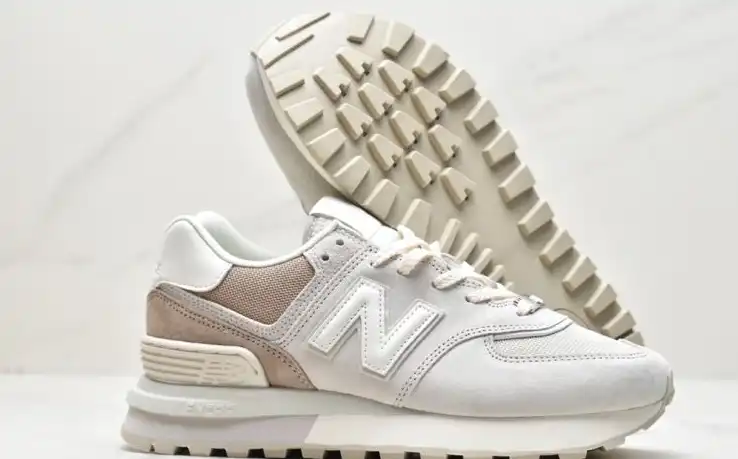 hype New Balance Sneakers