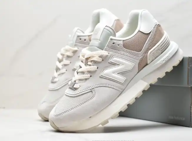 hype New Balance Sneakers