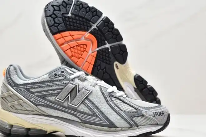 hype New Balance Sneakers