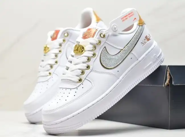 hype Nike Air Force 1