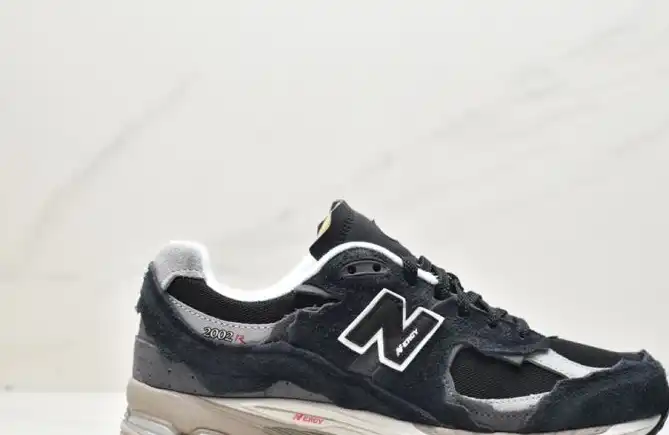 hype New Balance Sneakers