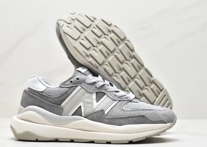 hype New Balance Sneakers