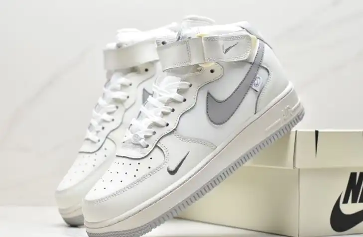 hype Nike Air Force 1