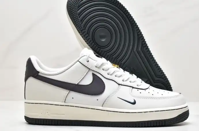 hype Nike Air Force 1