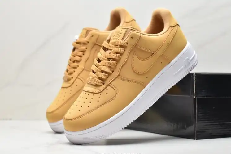 hype Nike Air Force 1