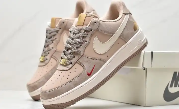 hype Nike Air Force 1