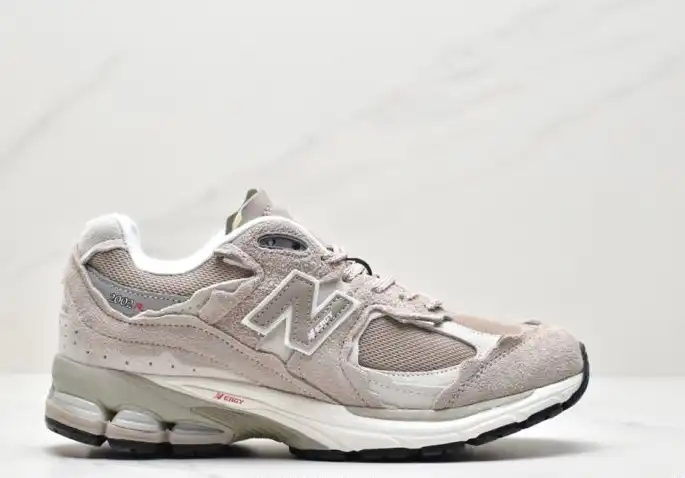 hype New Balance Sneakers