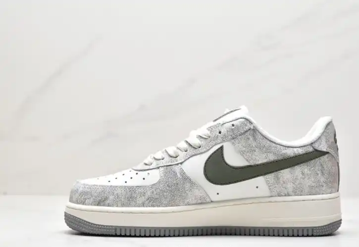 hype Nike Air Force 1