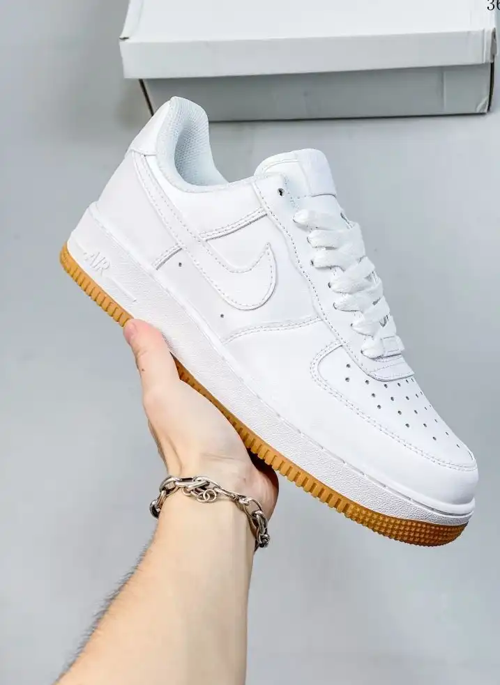 hype Nike Air Force 1