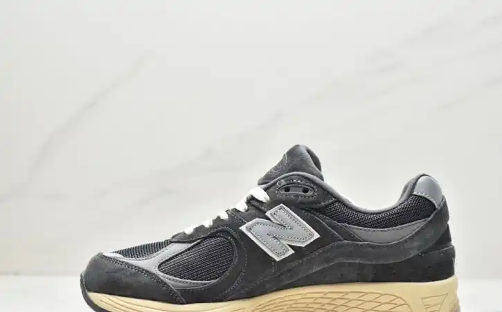 hype New Balance Sneakers