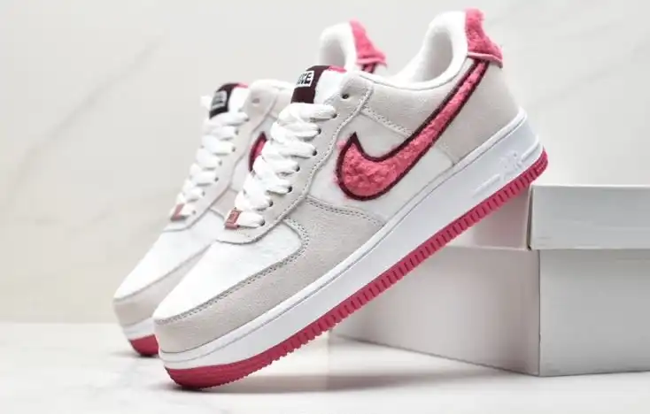 hype Nike Air Force 1