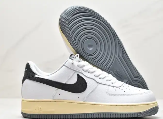 hype Nike Air Force 1