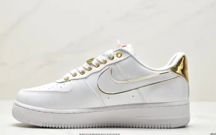 hype Nike Air Force 1