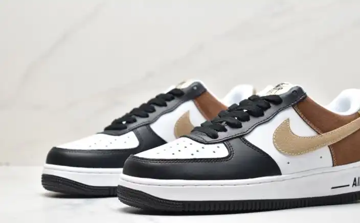 hype Nike Air Force 1