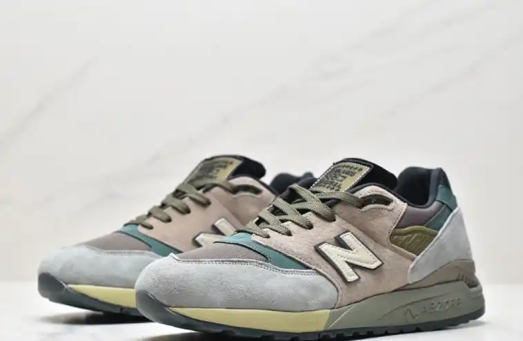 hype New Balance Sneakers