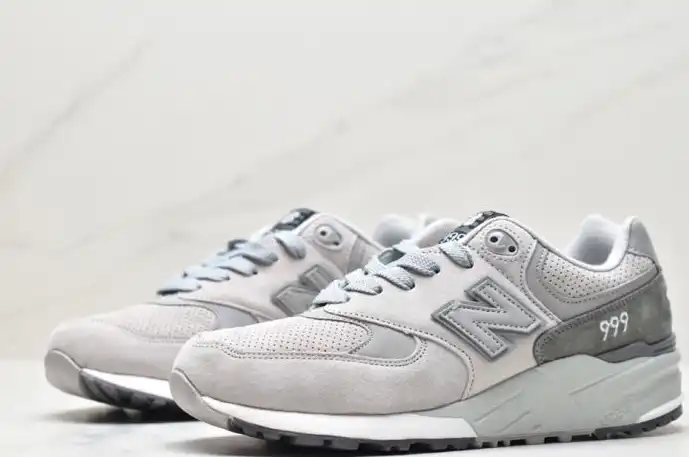 hype New Balance Sneakers