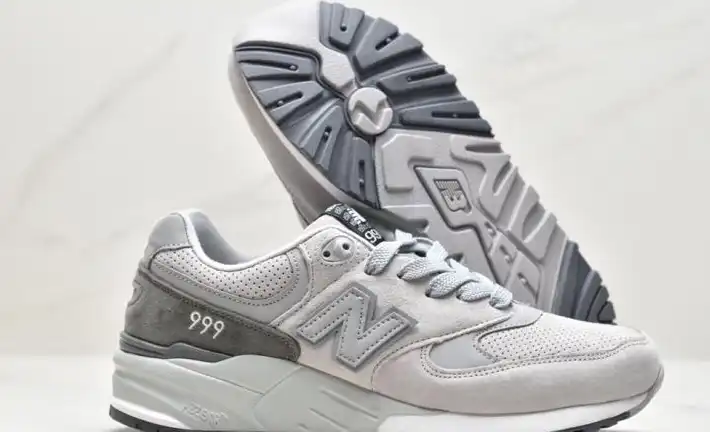 hype New Balance Sneakers