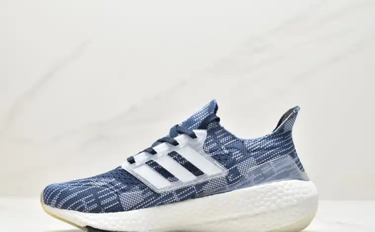 hype Adidas Sneakers