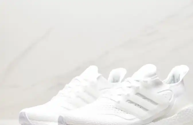 hype Adidas Sneakers