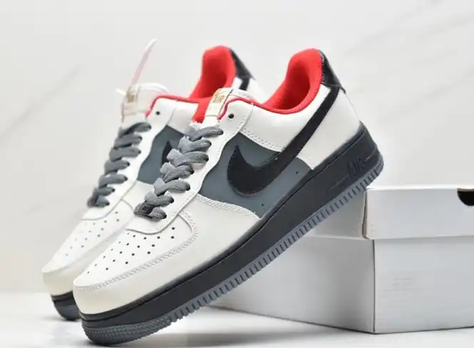 hype Nike Air Force 1