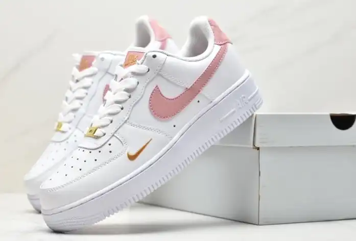 hype Nike Air Force 1