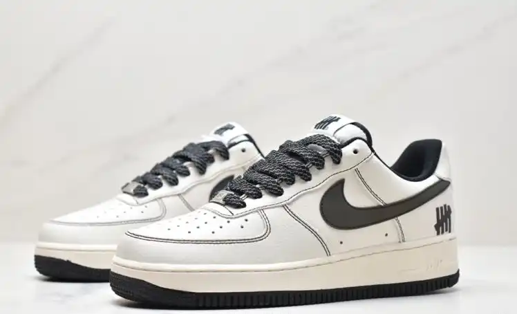 hype Nike Air Force 1