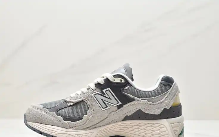 hype New Balance Sneakers