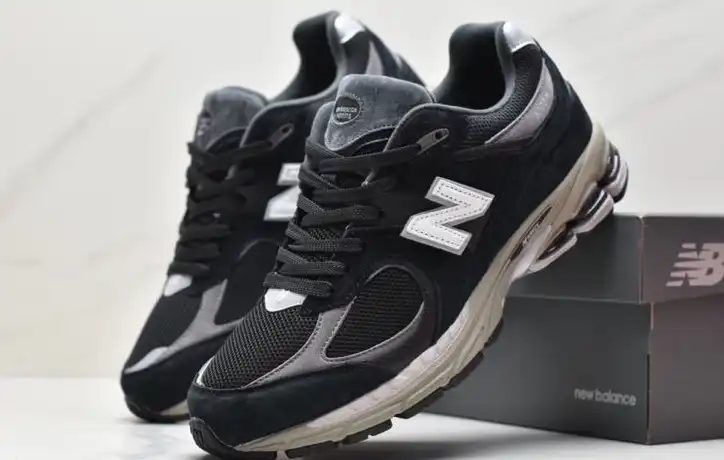 hype New Balance Sneakers