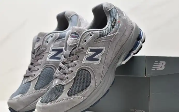 hype New Balance Sneakers