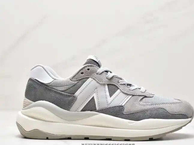 hype New Balance Sneakers